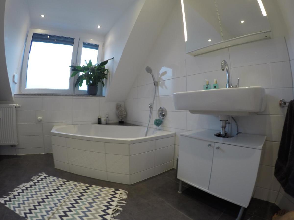 Modernes Penthouse, Nahe Wuerzburgアパートメント エクステリア 写真